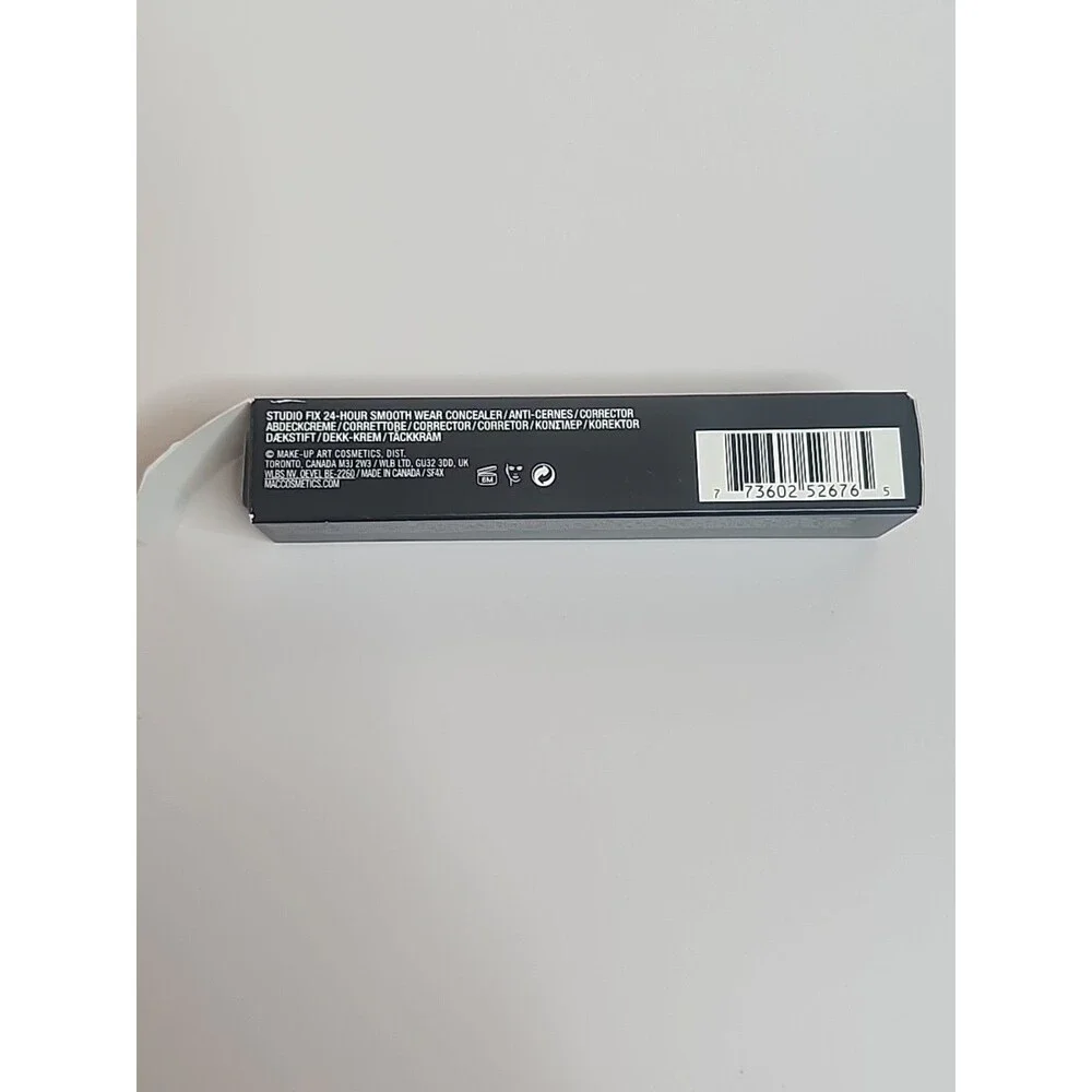 MAC STUDIO FIX NC15 24-HOUR SMOOTH WEAR CONCEALER .24 OZ / 7 ML FULL SIZE NIB
